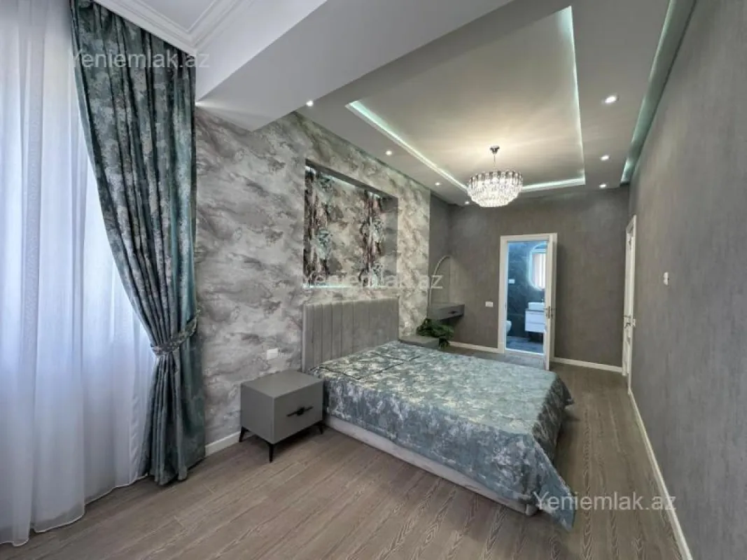Satılır 3 otaqlı yeni tikili 137 m²