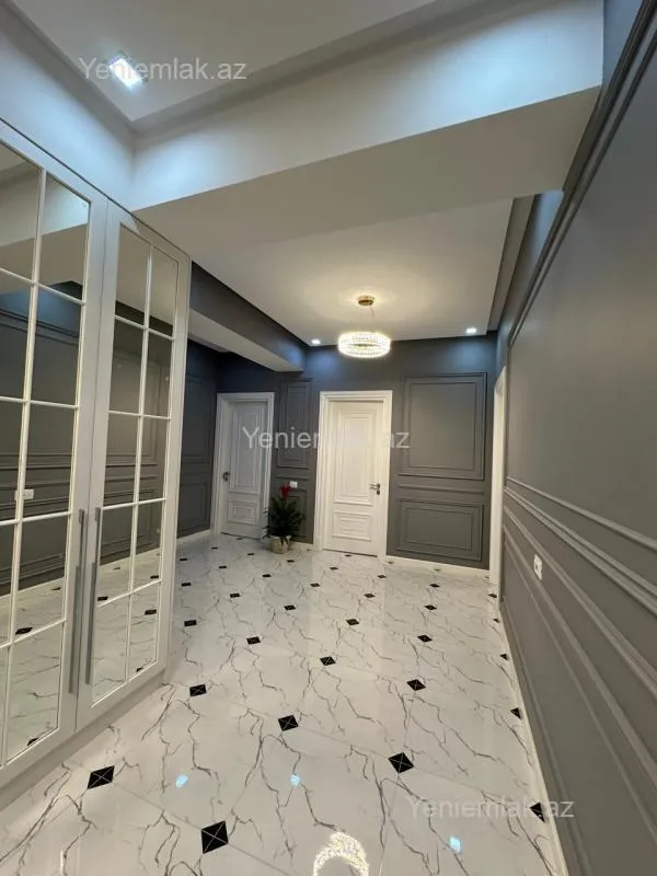 Satılır 3 otaqlı yeni tikili 137 m²