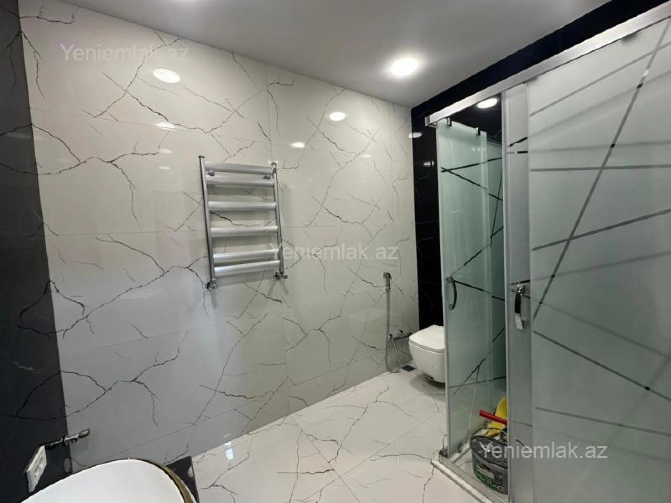 Satılır 2 otaqlı yeni tikili 66 m²