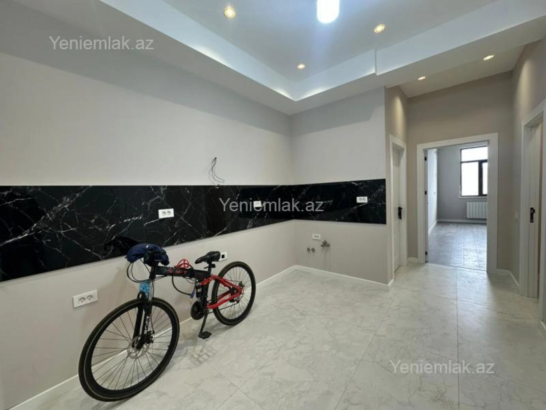 Satılır 2 otaqlı yeni tikili 66 m²