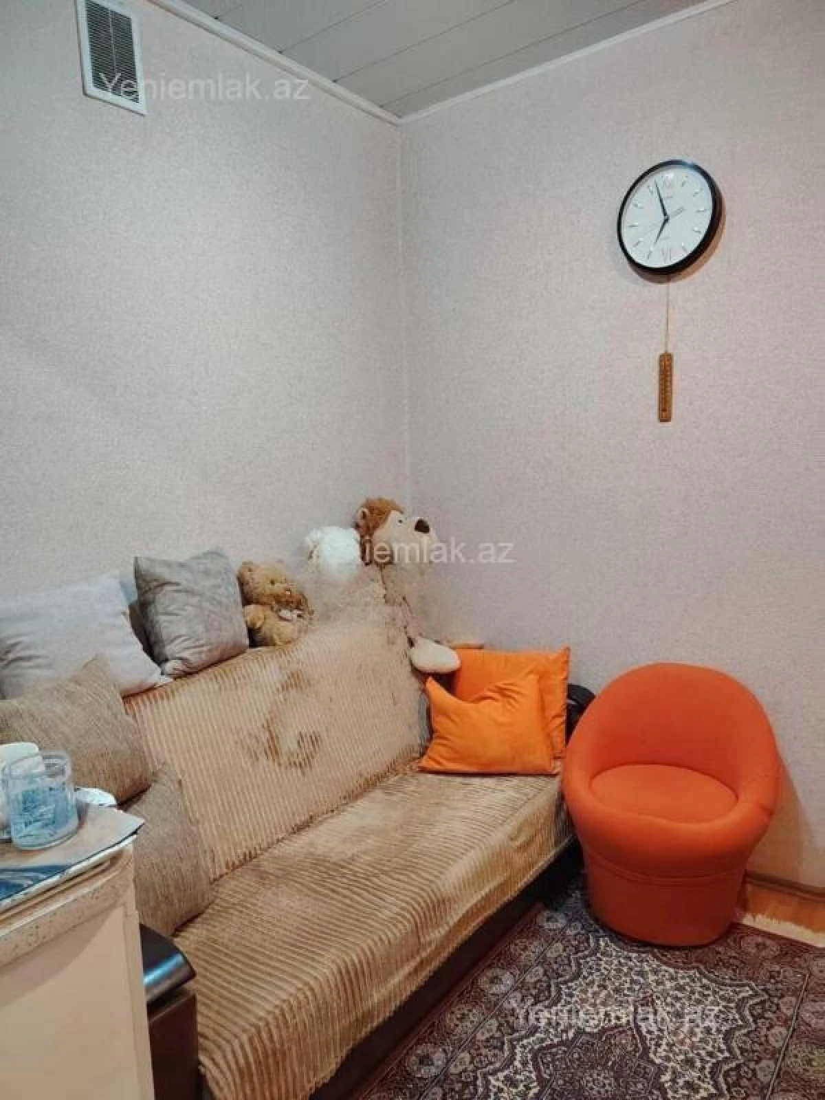 Satılır 1 otaqlı köhnə tikili 42 m²