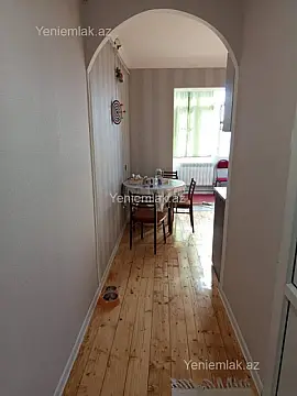 Satılır 3 otaqlı köhnə tikili 85 m²