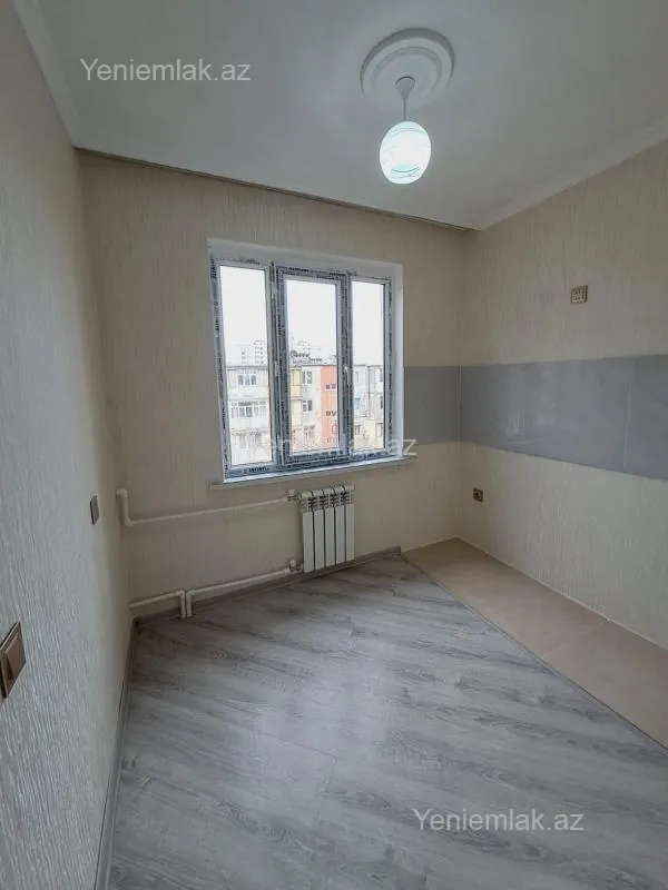 Satılır 1 otaqlı köhnə tikili 35 m²