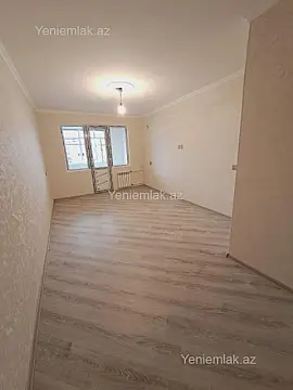 Satılır 1 otaqlı köhnə tikili 35 m²