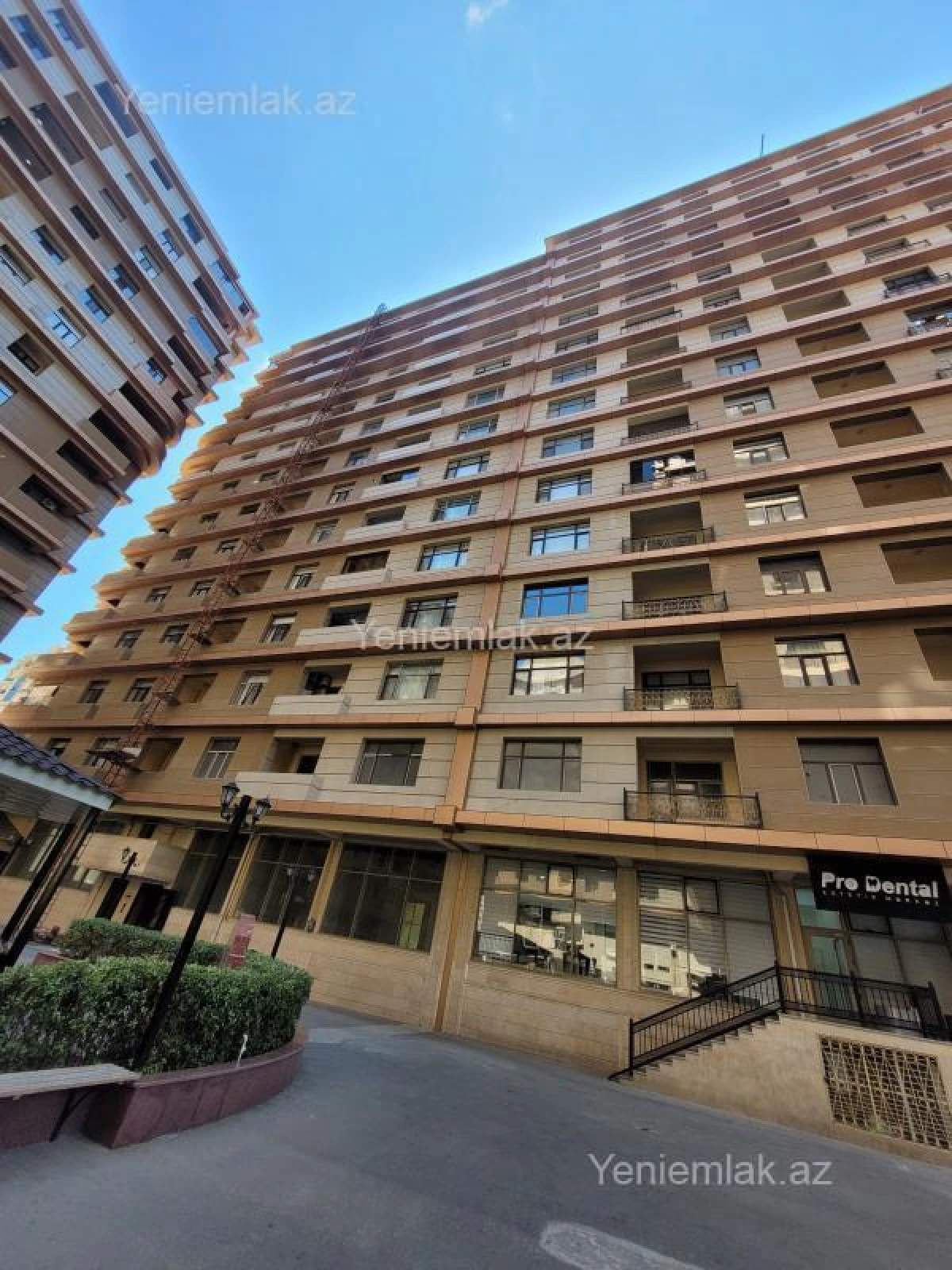 Satılır 3 otaqlı yeni tikili 148 m²