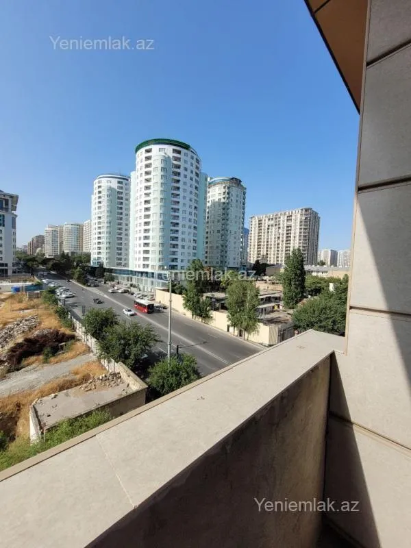Satılır 3 otaqlı yeni tikili 148 m²