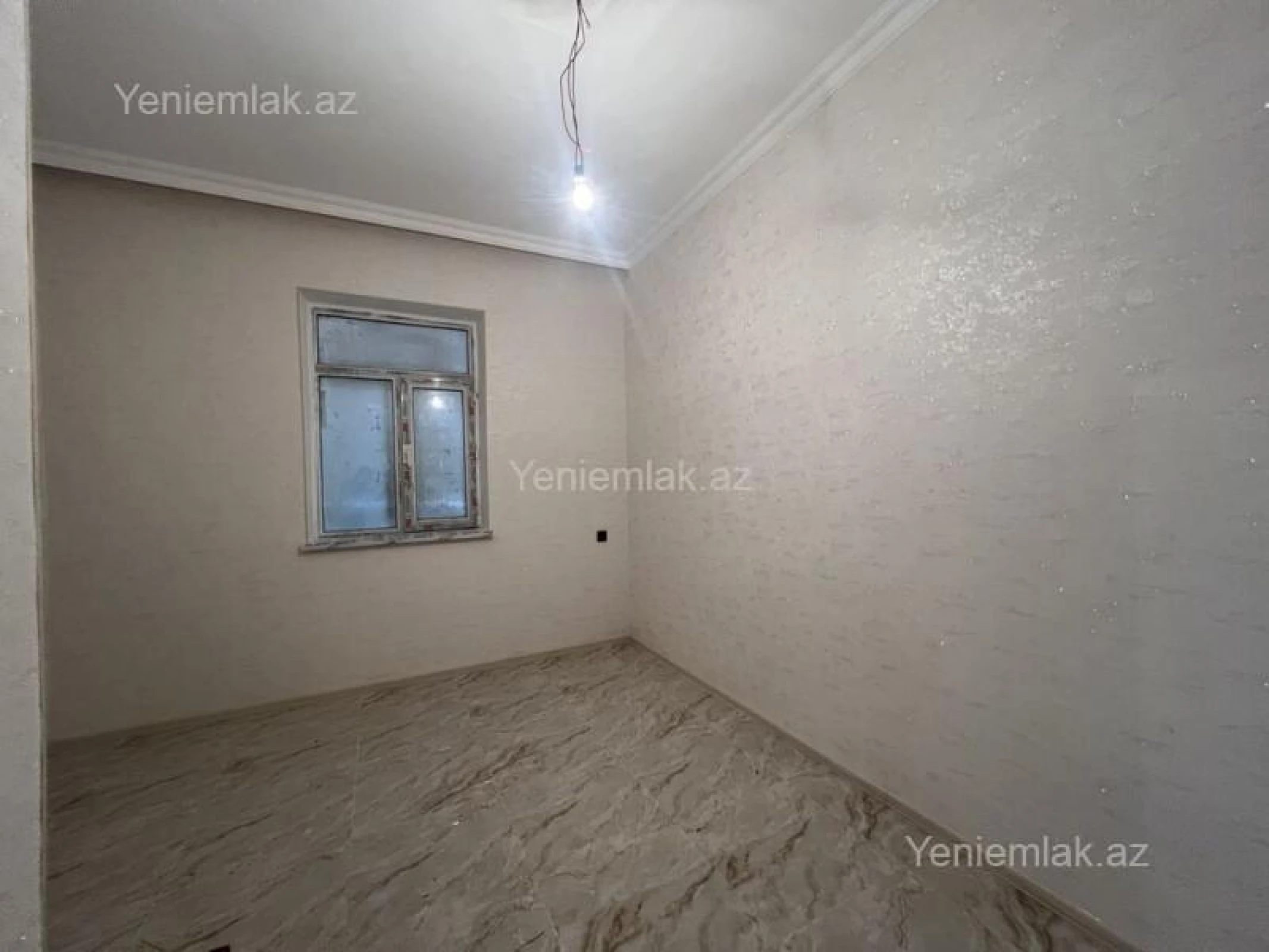 Satılır 2 otaqlı yeni tikili 50 m²
