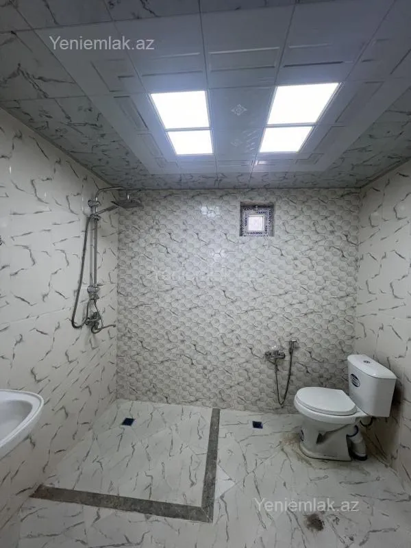 Satılır 2 otaqlı yeni tikili 50 m²