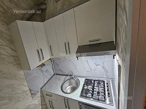 Satılır 2 otaqlı köhnə tikili 35 m²