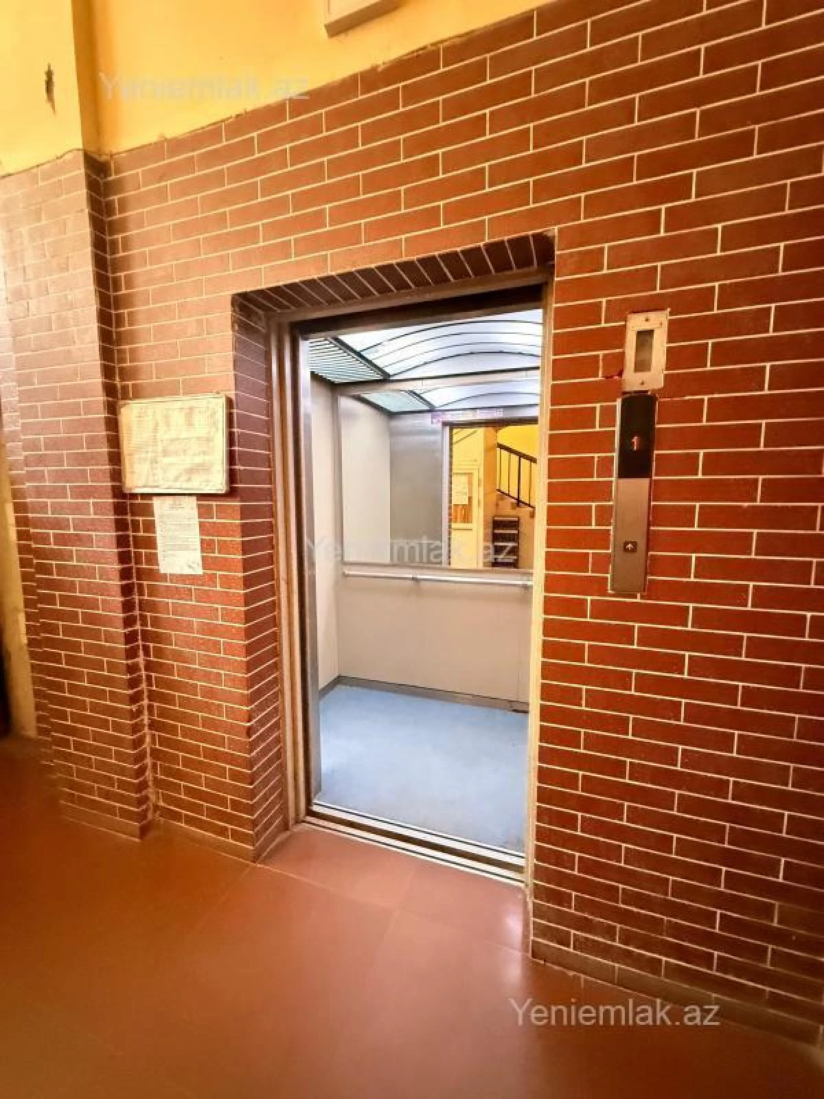 Satılır 2 otaqlı yeni tikili 93 m²