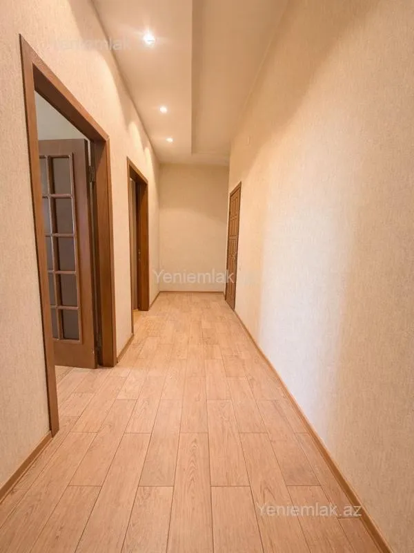 Satılır 2 otaqlı yeni tikili 93 m²