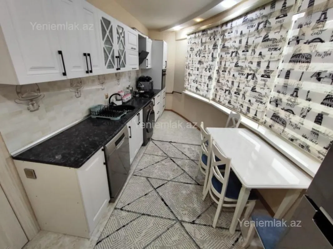 Satılır 2 otaqlı yeni tikili 70 m²