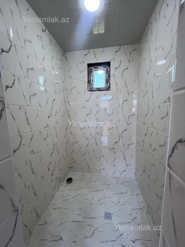 Satılır 2 otaqlı yeni tikili 50 m²