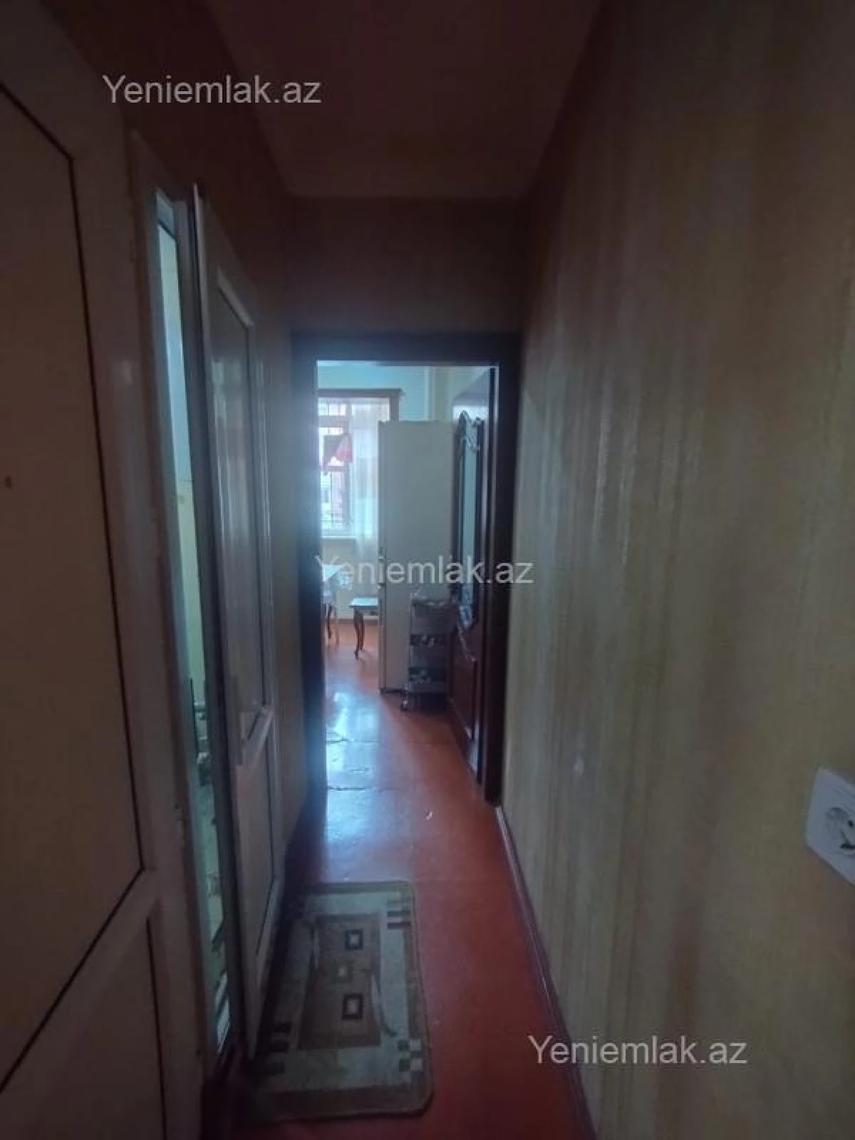 Satılır 4 otaqlı köhnə tikili 110 m²