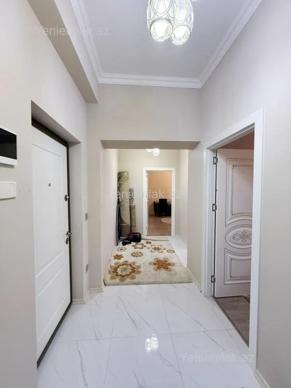 Satılır 3 otaqlı yeni tikili 65 m²