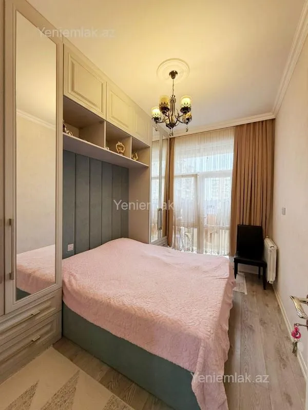 Satılır 3 otaqlı yeni tikili 65 m²