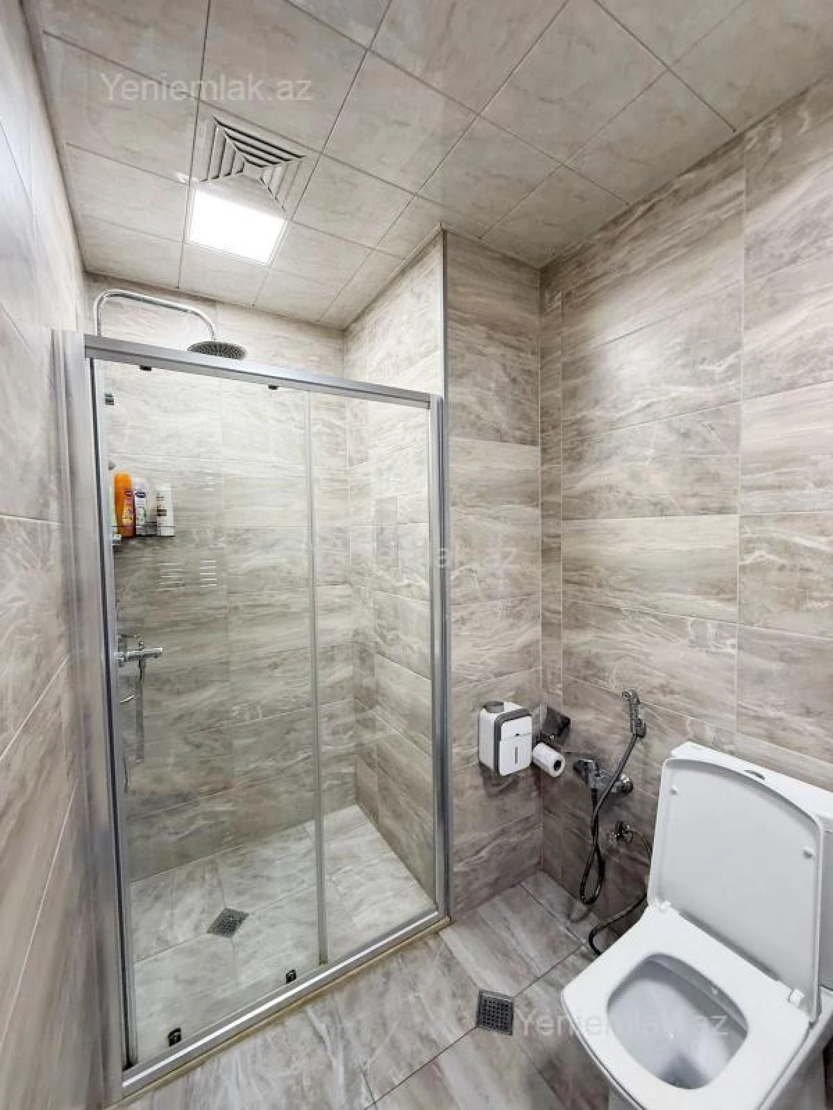 Satılır 3 otaqlı yeni tikili 65 m²