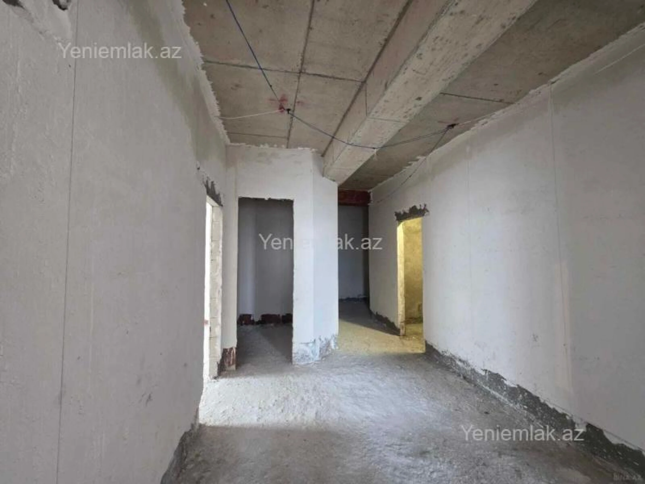 Satılır 3 otaqlı yeni tikili 135 m²