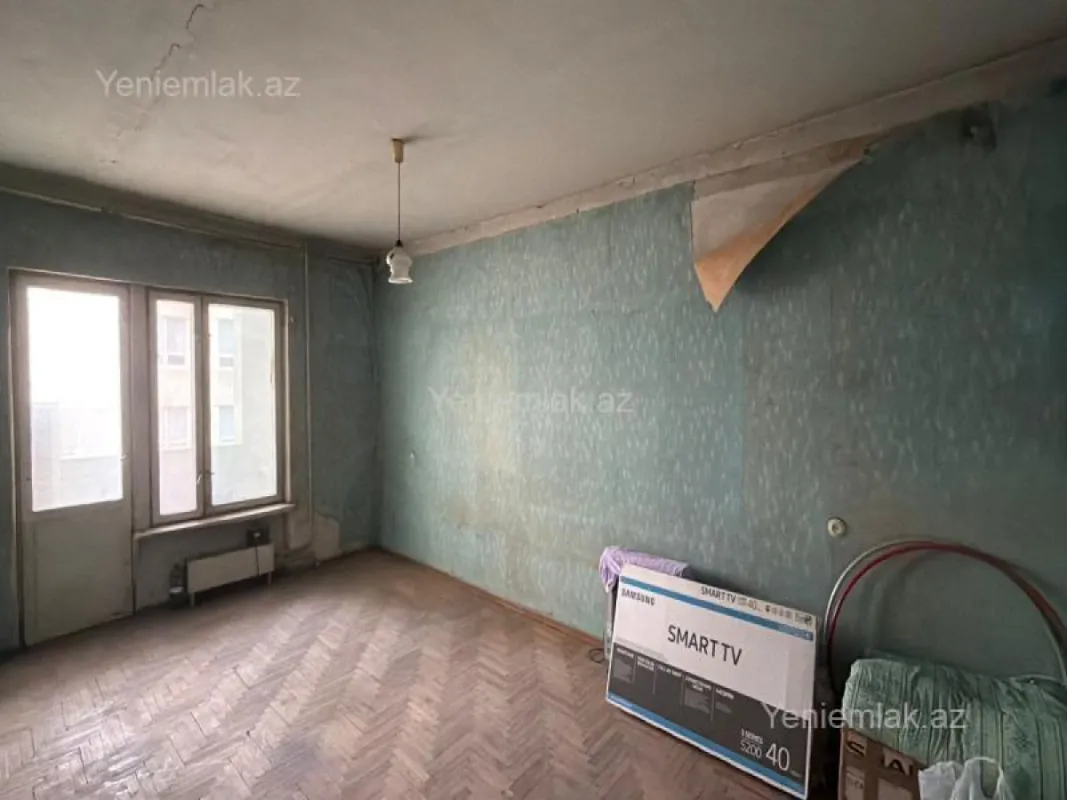 Satılır 3 otaqlı köhnə tikili 90 m²