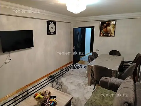 Satılır 3 otaqlı yeni tikili 82 m²