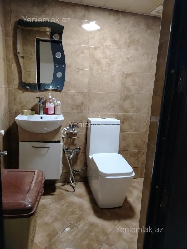 Satılır 3 otaqlı yeni tikili 82 m²