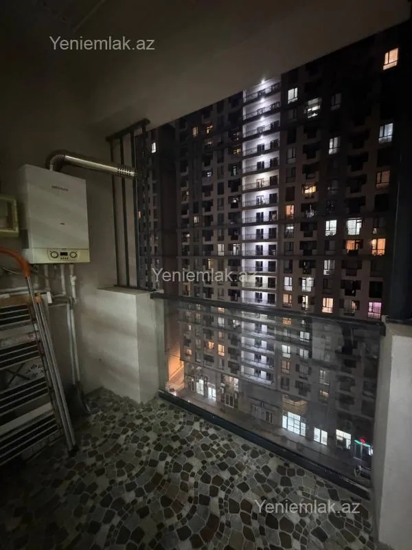 Satılır 2 otaqlı yeni tikili 60 m²