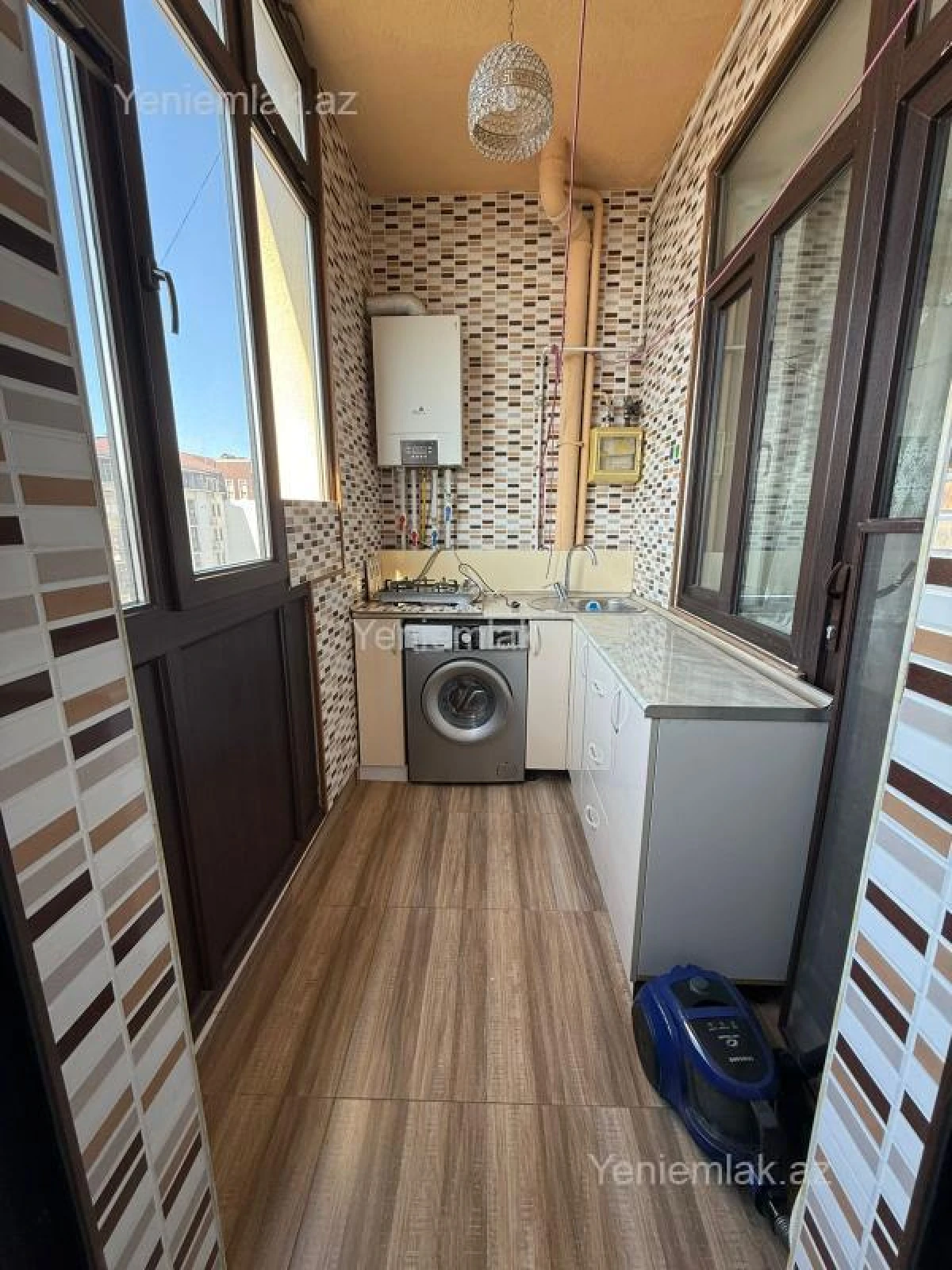 Satılır 2 otaqlı yeni tikili 60 m²