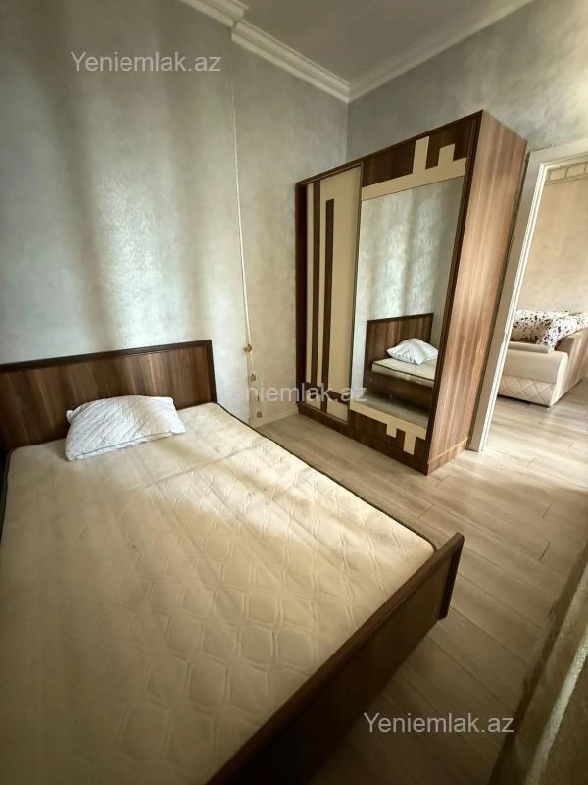 Satılır 2 otaqlı yeni tikili 60 m²