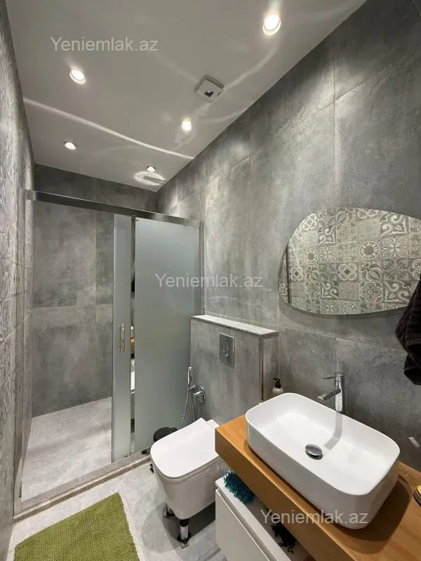 Satılır 5 otaqlı həyət evi 170 m²