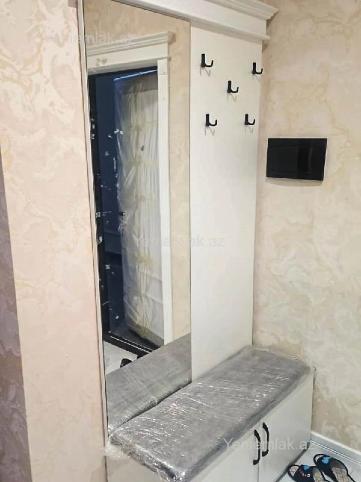 Satılır 2 otaqlı yeni tikili 67.5 m²