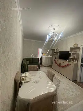 Satılır 3 otaqlı köhnə tikili 55 m²