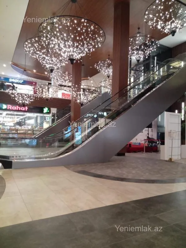 Satılır 2 otaqlı yeni tikili 79 m²