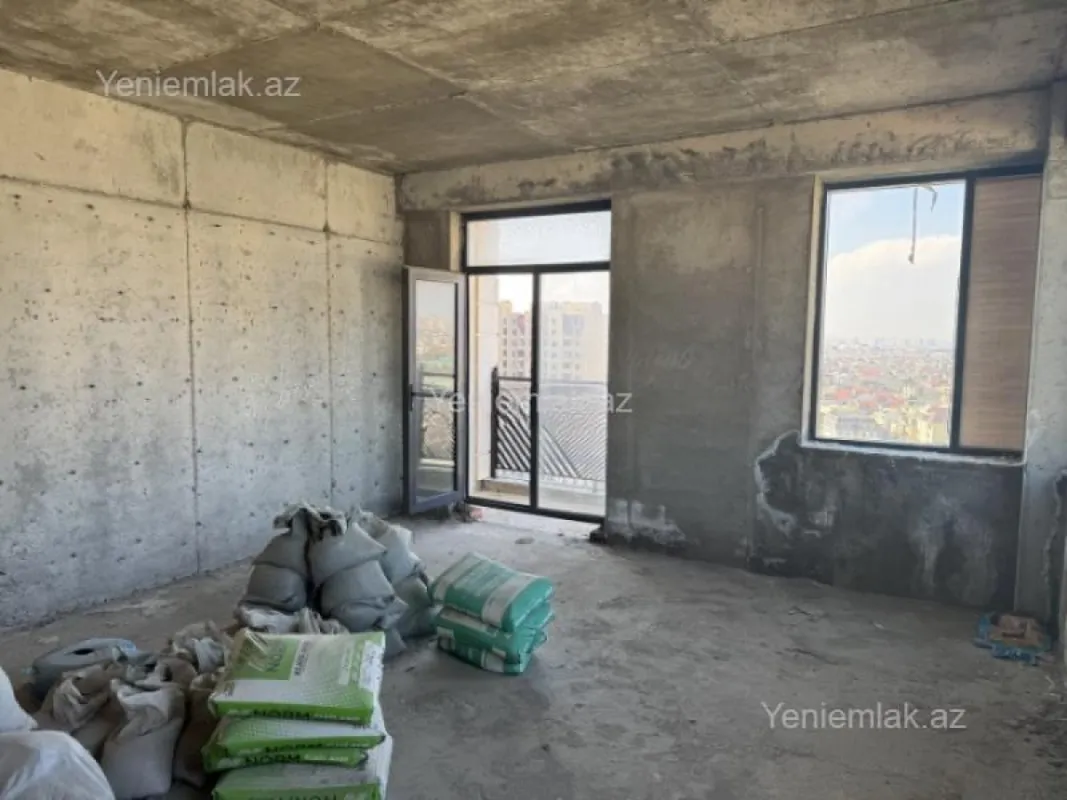 Satılır 2 otaqlı yeni tikili 79 m²