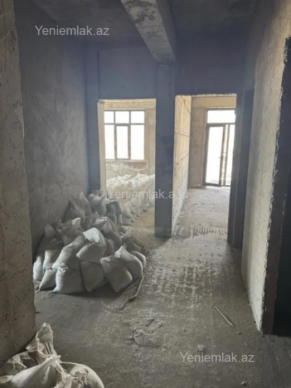 Satılır 2 otaqlı yeni tikili 79 m²