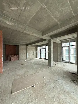 Satılır 3 otaqlı köhnə tikili 133.4 m²