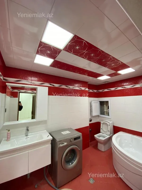 Satılır 3 otaqlı yeni tikili 82 m²