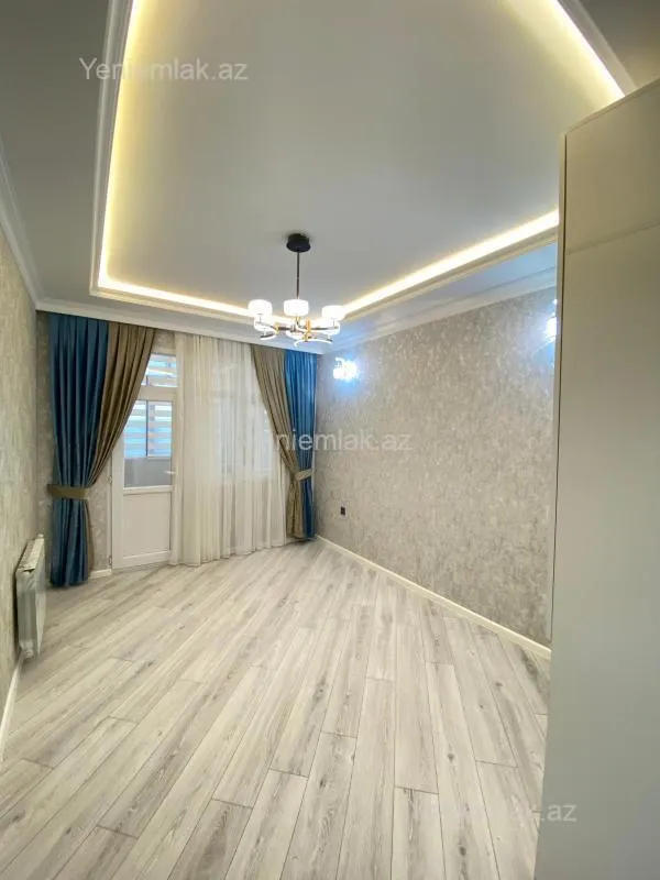 Satılır 3 otaqlı yeni tikili 82 m²