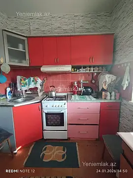 Satılır 5 otaqlı həyət evi 140 m²