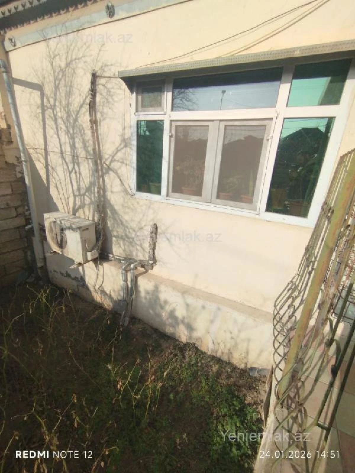 Satılır 5 otaqlı həyət evi 140 m²
