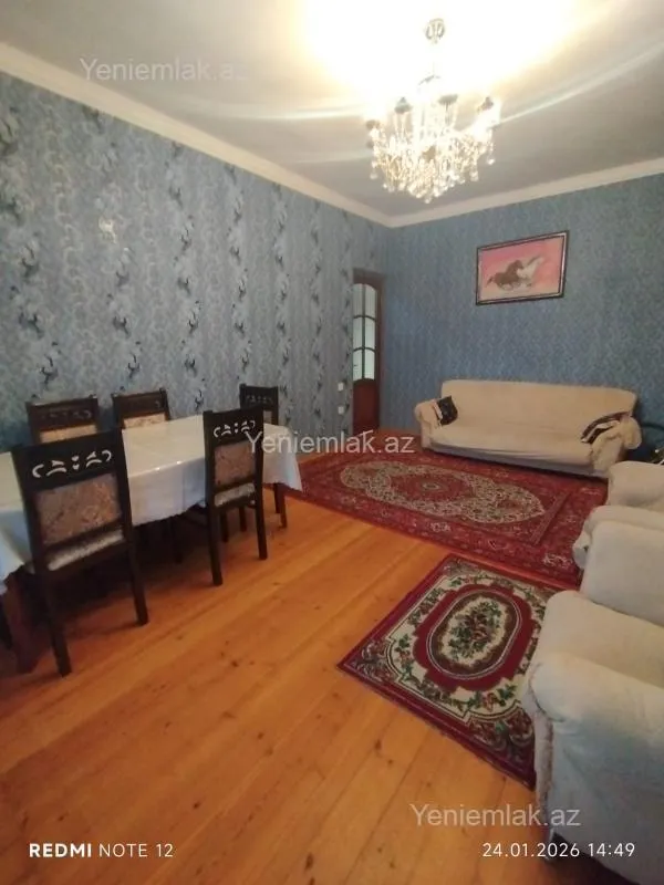 Satılır 5 otaqlı həyət evi 140 m²