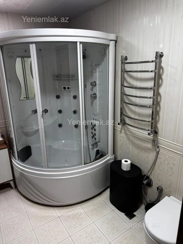 Satılır 3 otaqlı yeni tikili 160 m²