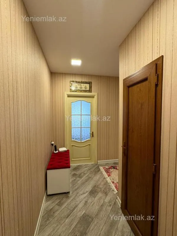 Satılır 3 otaqlı köhnə tikili 70 m²