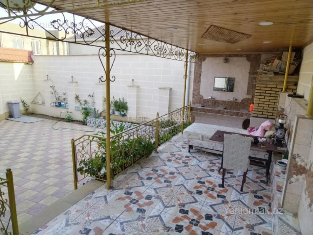 Satılır 3 otaqlı həyət evi 120 m²