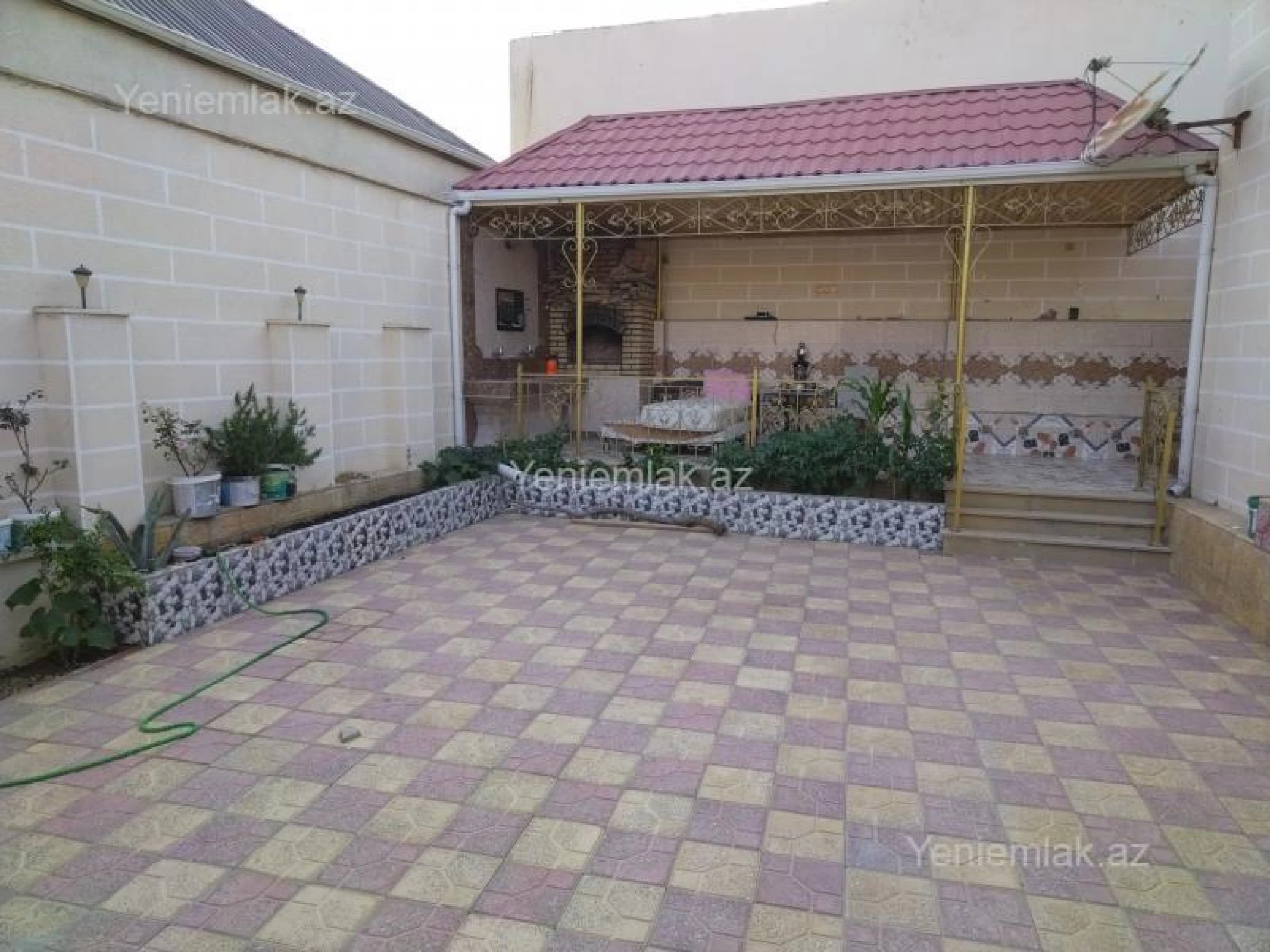 Satılır 3 otaqlı həyət evi 120 m²