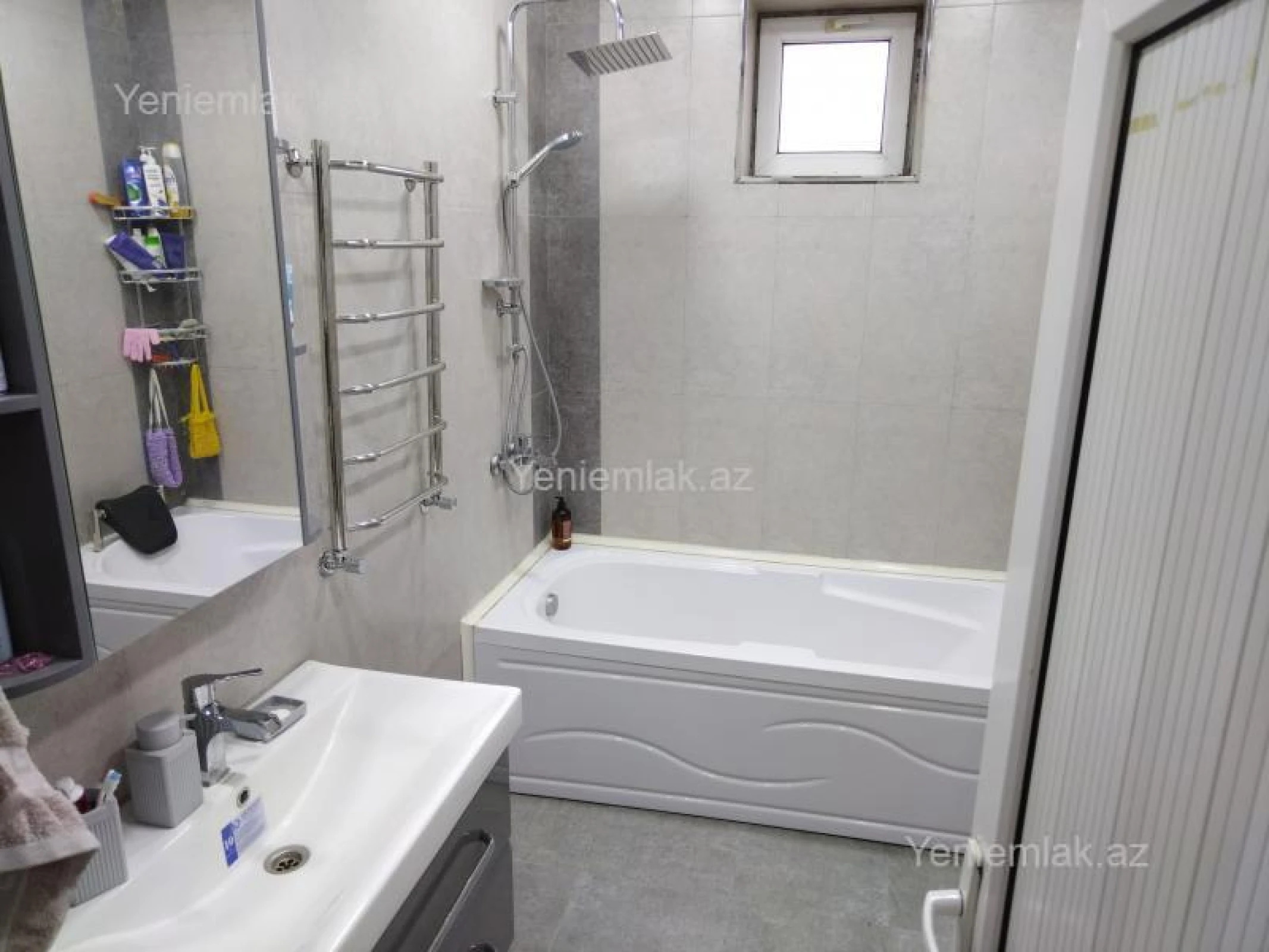 Satılır 3 otaqlı həyət evi 120 m²