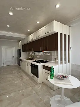 Satılır 4 otaqlı yeni tikili 145 m²