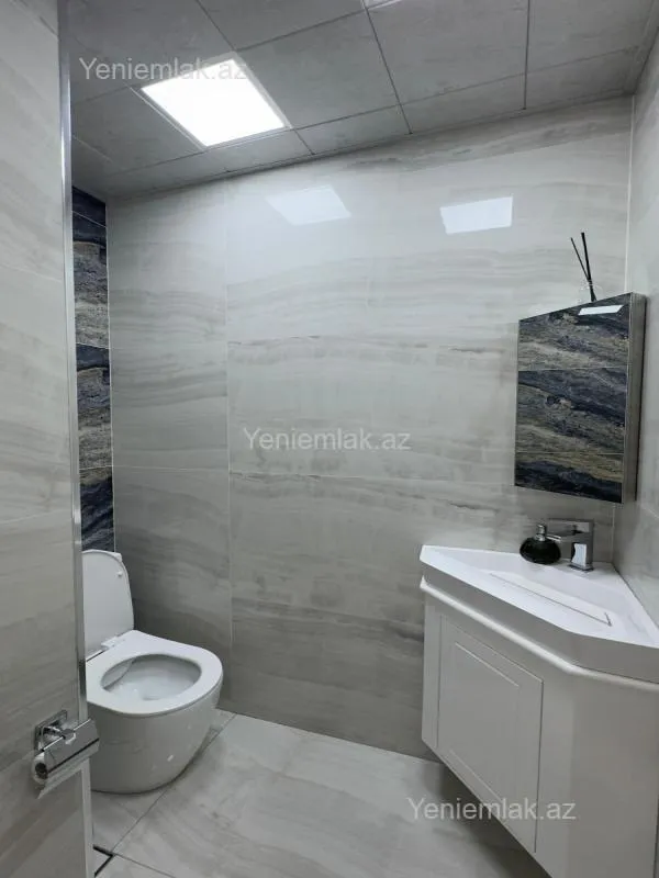 Satılır 4 otaqlı yeni tikili 145 m²
