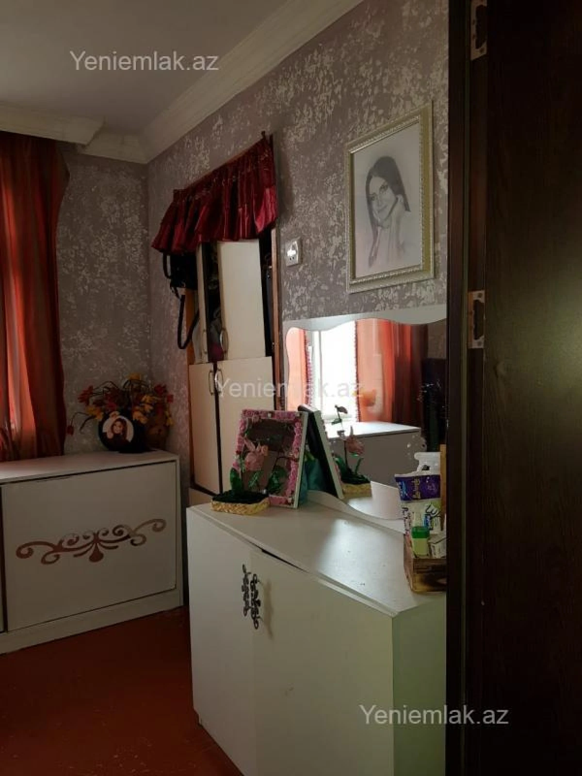 Satılır 2 otaqlı köhnə tikili 47 m²