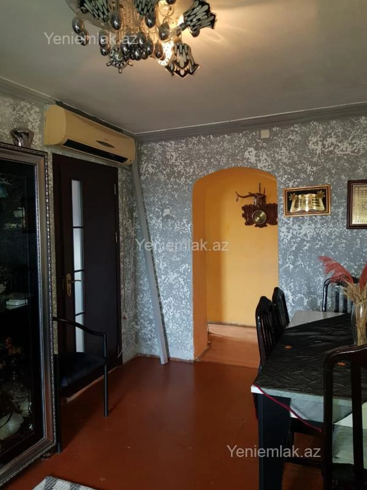 Satılır 2 otaqlı köhnə tikili 47 m²