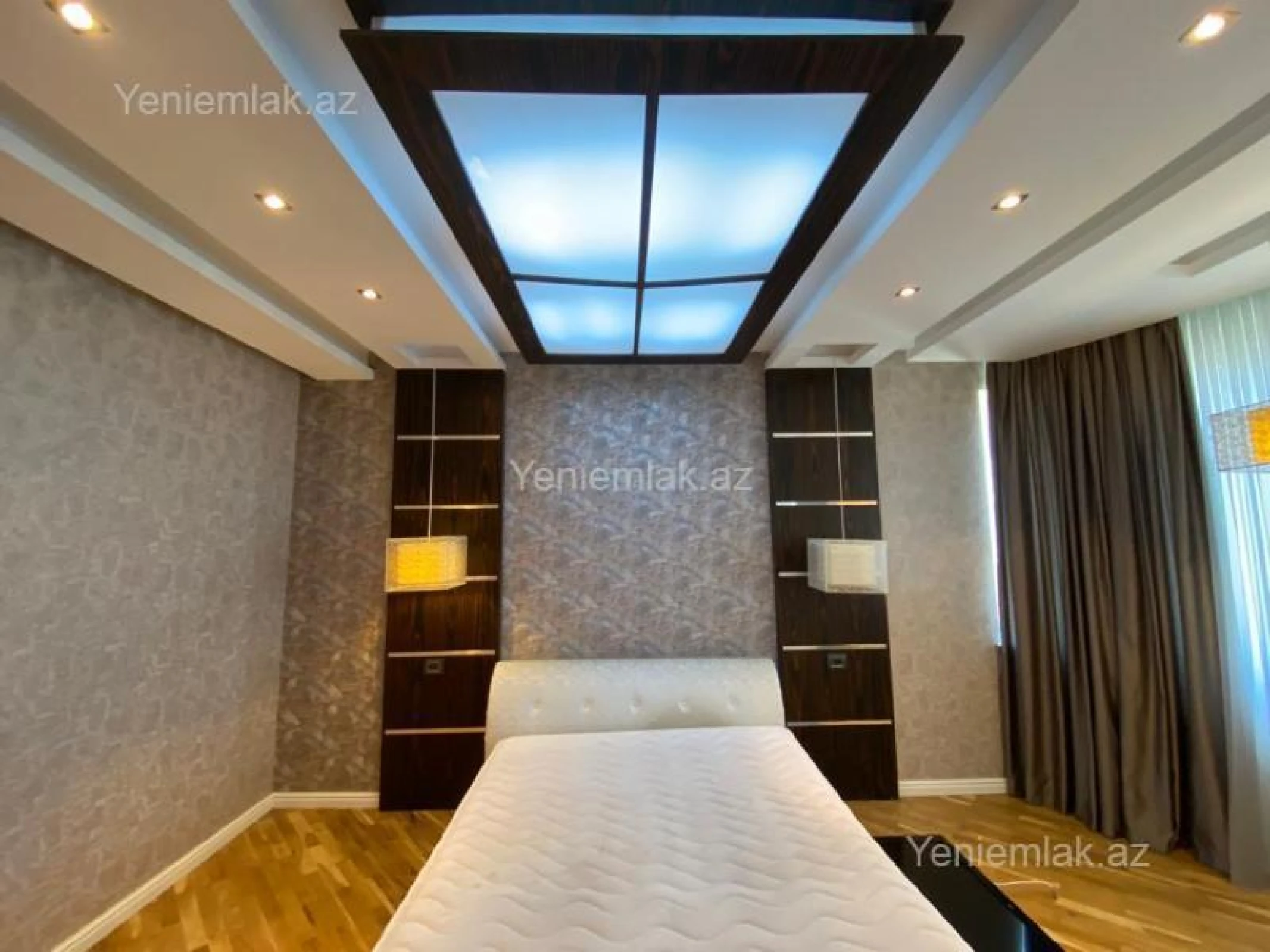 Satılır 4 otaqlı yeni tikili 175 m²